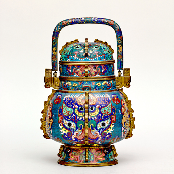 Image of "Wine Vessel (You) with Animal Masks (Taotie), China, Qing dynasty, 19th century (Gift of Mr. Kamiya Denbei)"