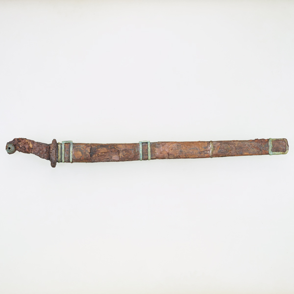 Image of "Sword with a Curled Pommel (Warabite), Found at Kashiwagi Higashi Site (Moizari No. 11 Tumulus), Hokkaido, Satsumon period, 8th century"