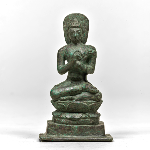 Image of "Seated MahāvairocanaCentral Java period, 9th–10th century"