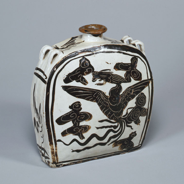 Image of "Flask with Phoenixes, Cizhou ware, China, Yuan dynasty, 13th–14th century (Gift of Mr. Hirota Matsushige)"