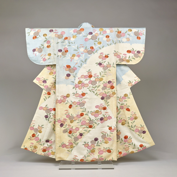 『小袖 染分紗綾地雪輪山吹模様江戸時代・18世紀』の画像
