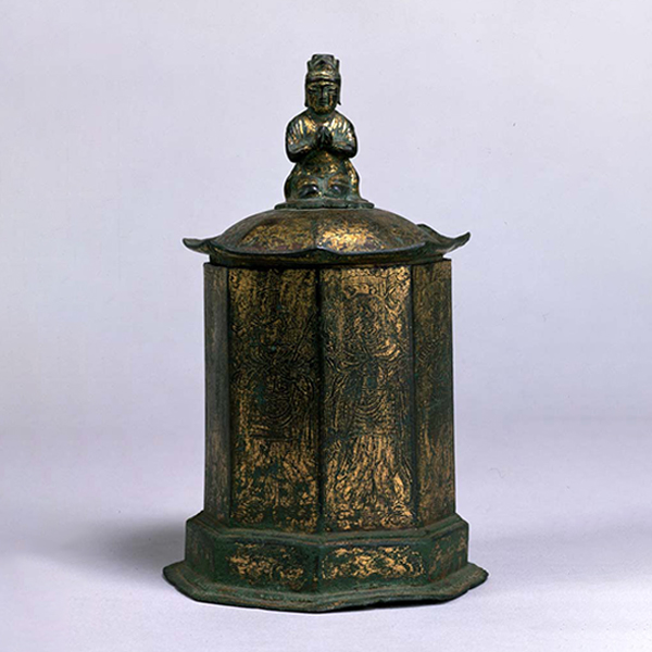 『重要美術品　金銅八角舎利塔伝韓国光陽出土　統一新羅時代・8～9世紀　小倉コレクション保存会寄贈』の画像